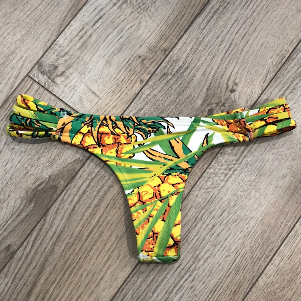Midori Bikinis Pineapple Print bikini bottom